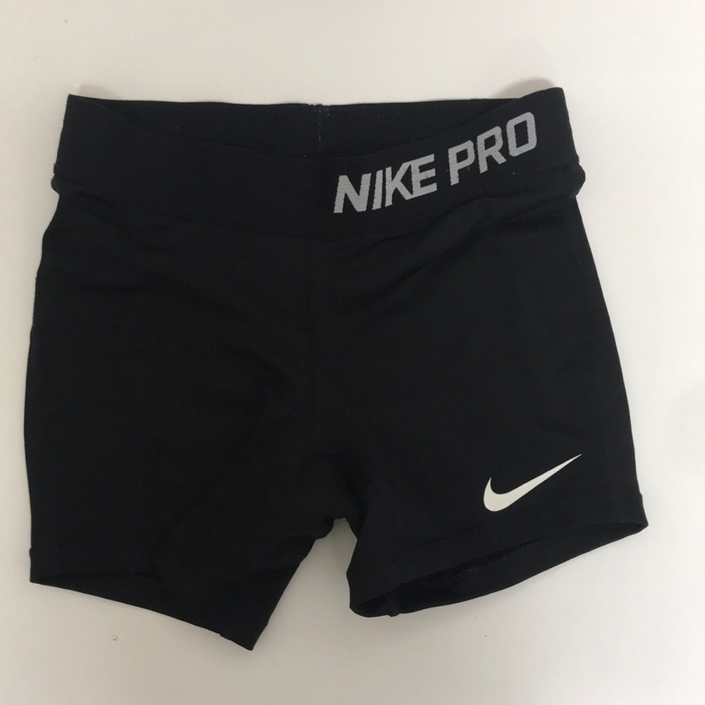 Black Nike Pro shorts
